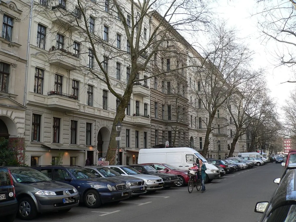 Gr&uuml;nderzeit-Altbau in der Husemannstra&szlig;e in Prenzlauer Berg, Berlin-Pankow